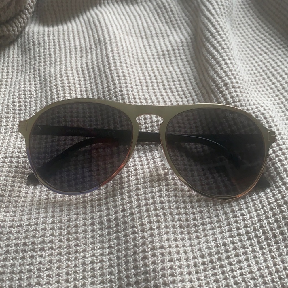Tom Ford sunglasses 🕶